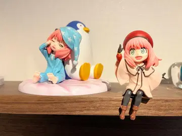 아냐 피규어 세트 2종