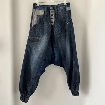 Desigual 데시구알 버튼이 귀여운 데님 패치워크 사루엘 팬츠