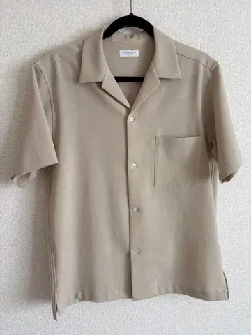 BEAUTY&YOUTH 반팔 셔츠 베이지