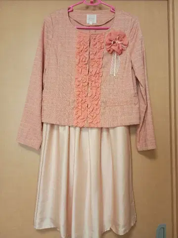 핑크 프릴 부착 셋업 (스커트 2종류)