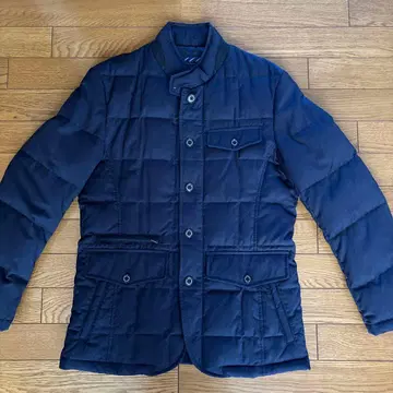 Kent M 사이즈 네이비 다운 자켓