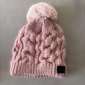 아르마니 핑크 모자