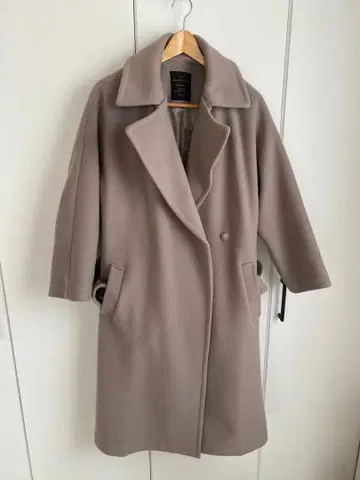 나노 유니버스 카라 탈부착 가능 롱 코트 새상품급