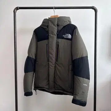THE NORTH FACE 발트로 라이트 자켓 뉴토프 M 사이즈