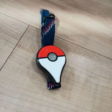 포켓몬 GO Plus 빨간색/화이트/파랑