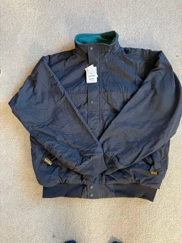 프릭스스토어 리버서블 나일론 플리스 블루종