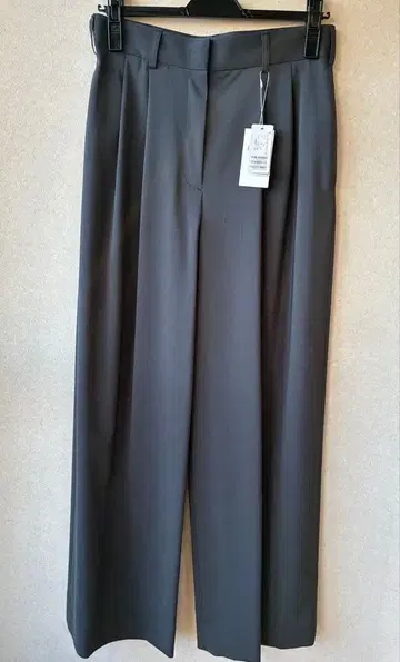 투모로우랜드 볼지 와이드 팬츠 38