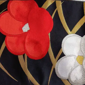 나고야 오비 꽃무늬 블랙 베이스 빨간색 화이트