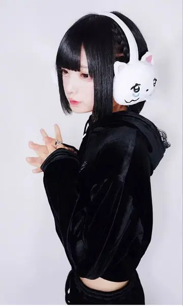 야니키치의 귀마개 씨