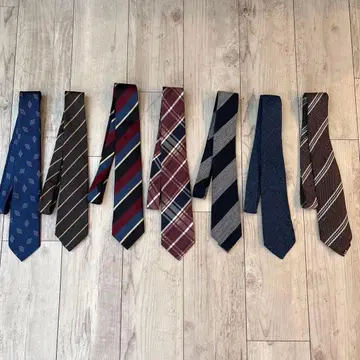 넥타이 7개 세트 색상 패턴 다채로움