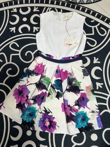 Choshy 슬리브리스 미니 원피스 0