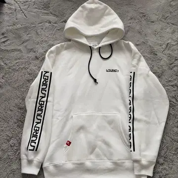 니지산지 LAUREN 후드 부착 후드티 화이트