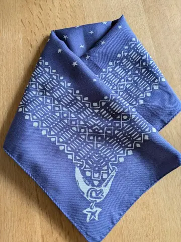 45R 실크 트윌의 셀비치 보자기 등나무색 70 x 70 미사용