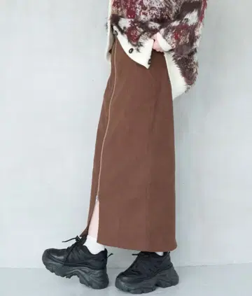 PAGEBOY ZIP 내로우 스커트 브라운 FREE