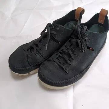 클락스 블랙 스웨이드 레더 스니커즈