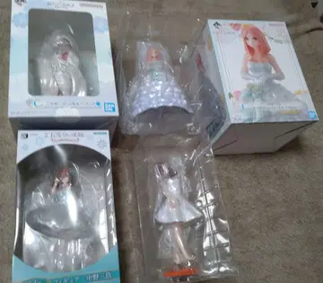 5등분의 신부 나카노 미쿠 피규어 4점 묶음 판매