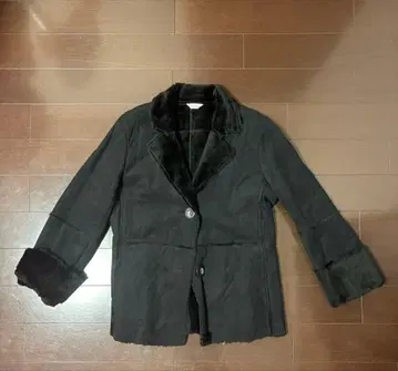 Pena Expres 무스탕 코트 블랙