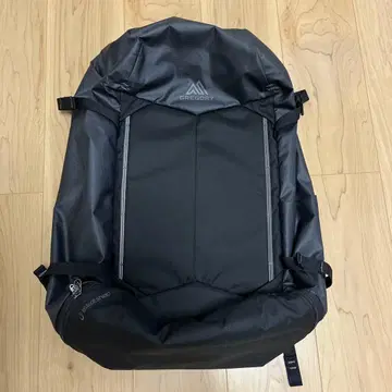 GREGORY COMPASS 40 백팩 블랙