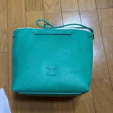 IACUCCI 빌리아 IACUCCI 새상품