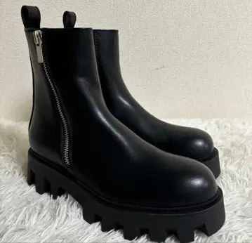 시착만 한 ZARA 사이드 고어 부츠 청키 밑창 블랙 EUR39