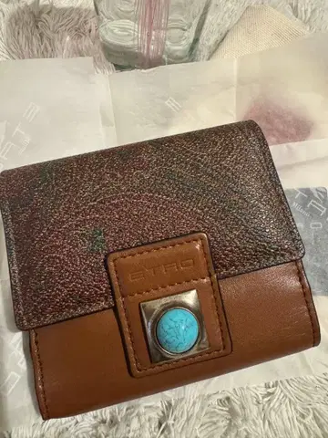 에트로 크라운미 지갑 새상품급