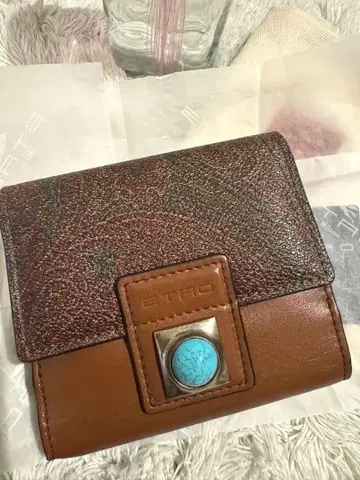 에트로 크라운미 지갑 새상품급