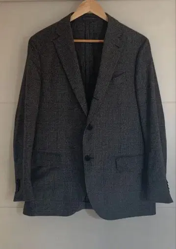 그레이 체크 무늬 테일러드 자켓