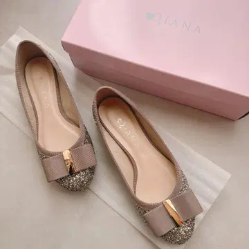 [ 새상품급 ] 다이애나 diana 사이즈 22.5 말단부 글리터 펌프스