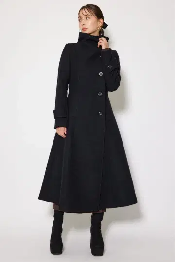 리엔다 블랙 롱 코트 여성복