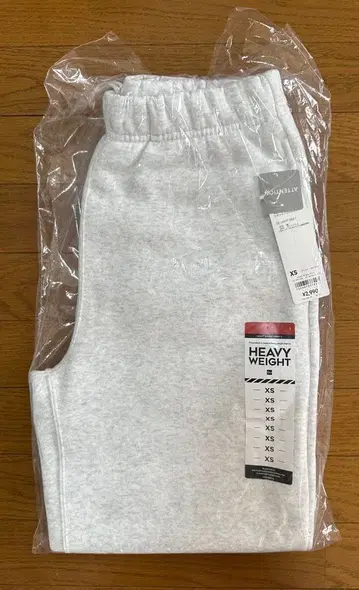 GU 헤비 웨이트 맨투맨 와이드 이지 팬츠