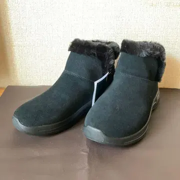 SKECHERS ARCH FIT 블랙 어그 부츠