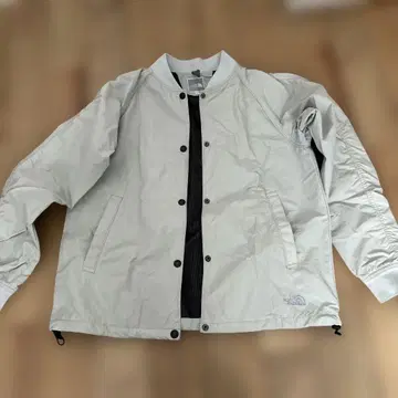 The North Face 화이트 나일론 자켓
