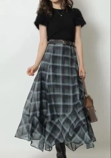 Apuweiser-riche 벨트 부착 이레헴 에어리 체크 스커트