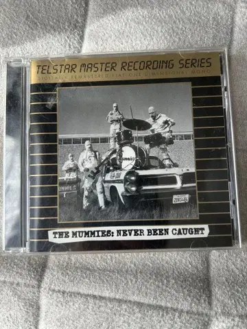 THE MUMMIES: NEVER BEEN CAUGHT