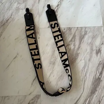 스테파노 마르티네즈 숄더 스트랩 베이지/블랙