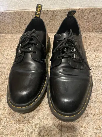 닥터마틴 쓰리홀 28cm