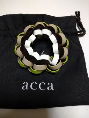 acca 아카 루프 스크런치