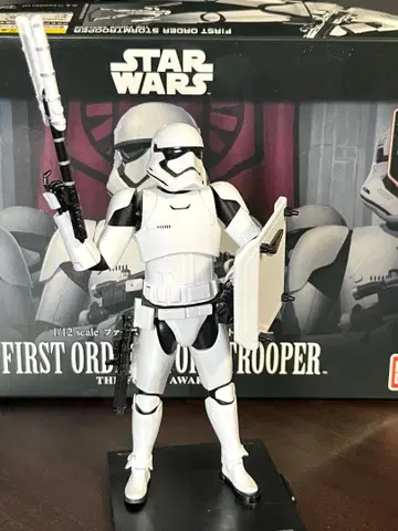 STAR WARS 퍼스트 오더 스톰 트루퍼 1/12 프라모델