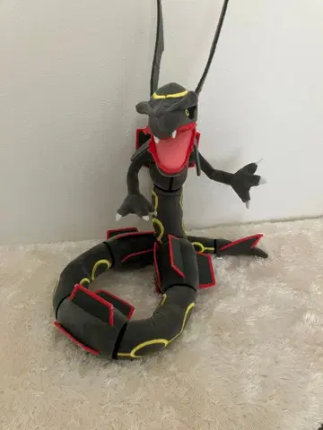 블랙 레쿠자 포켓몬 봉제 인형