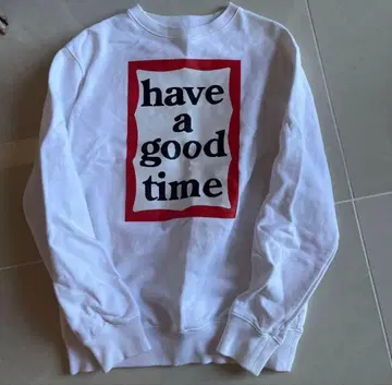 have a good time 화이트 맨투맨 S