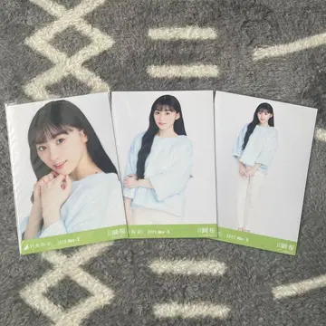 노기자카46 카와사키 사쿠라 인조 모피 브로마이드 3종 컴프