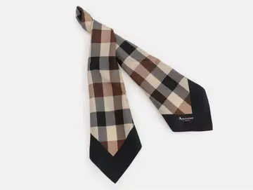 Aquascutum 체크 무늬 실크 스카프