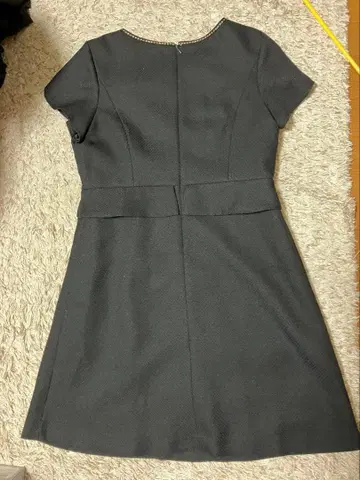 반팔 원피스, 자켓 포함, 간단한 행사가 있을 때 편리한 원피스입니다