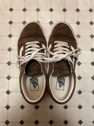 Vans 브라운 스니커즈 24.5cm