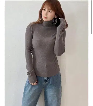 모코아즈 리브 니트 터틀넥