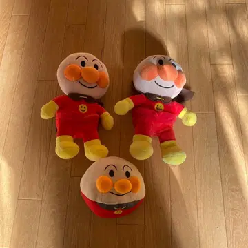 호빵맨 봉제 인형 x 2, 콜로뵤은 호빵맨