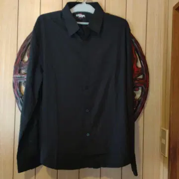 E.YZAYA 블랙 긴팔 셔츠 L 사이즈