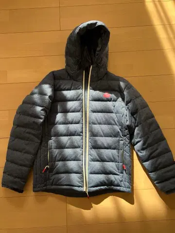 [ 새상품급 ] Chums 티 쉘 다운 자켓 M 사이즈