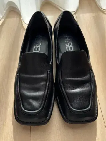 SHISEI 로퍼 23.5cm