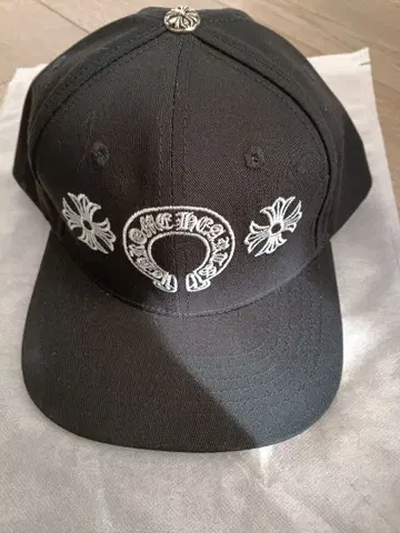 블랙 야구 모자